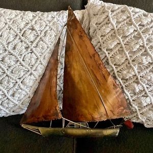 VINTAGE COPPER METAL BOAT METAL ART SCULPTURE SAILBOAT NAUTICAL HOME DECOR